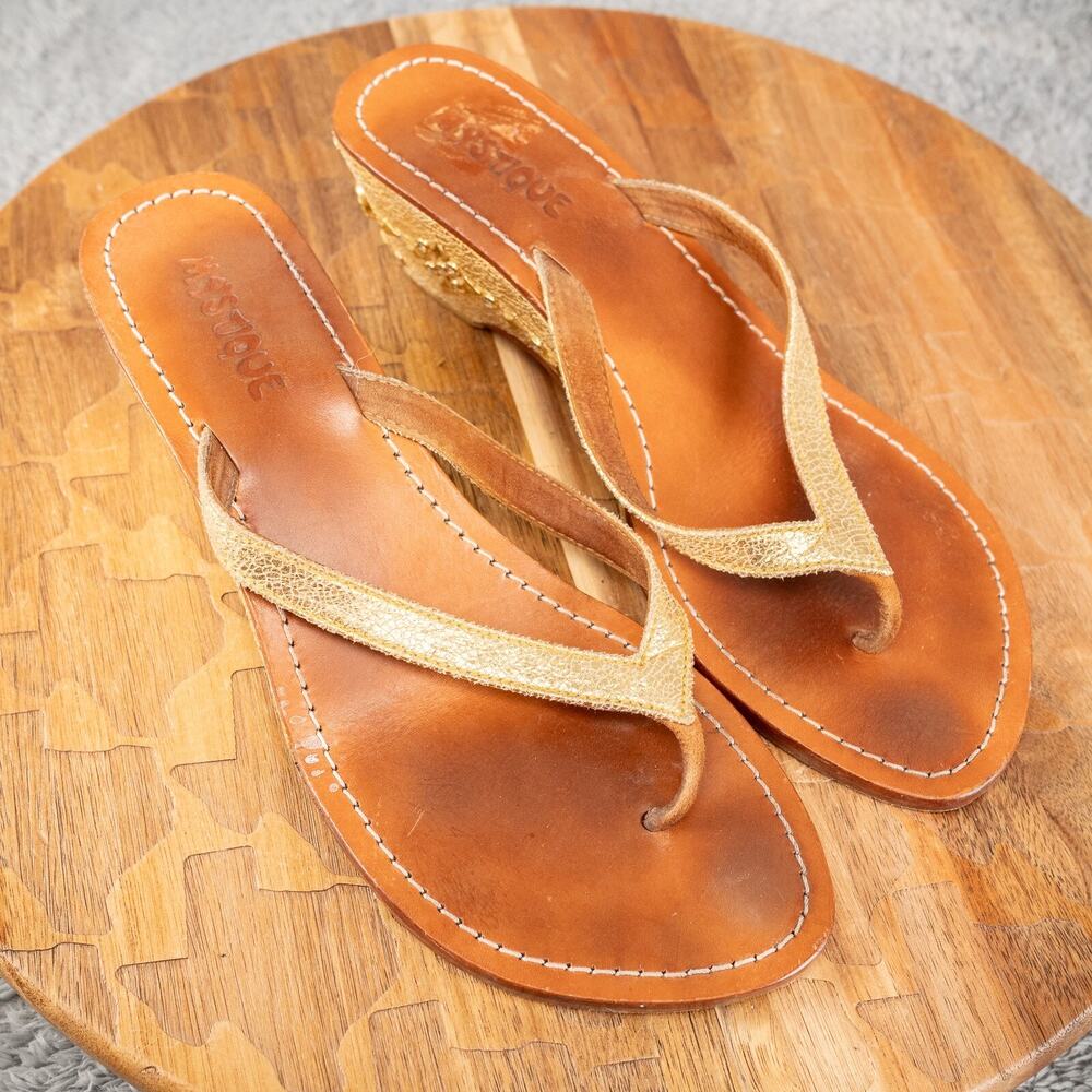 MYSTIQUE Gold Embellished Platform Thong Sandals Size 10